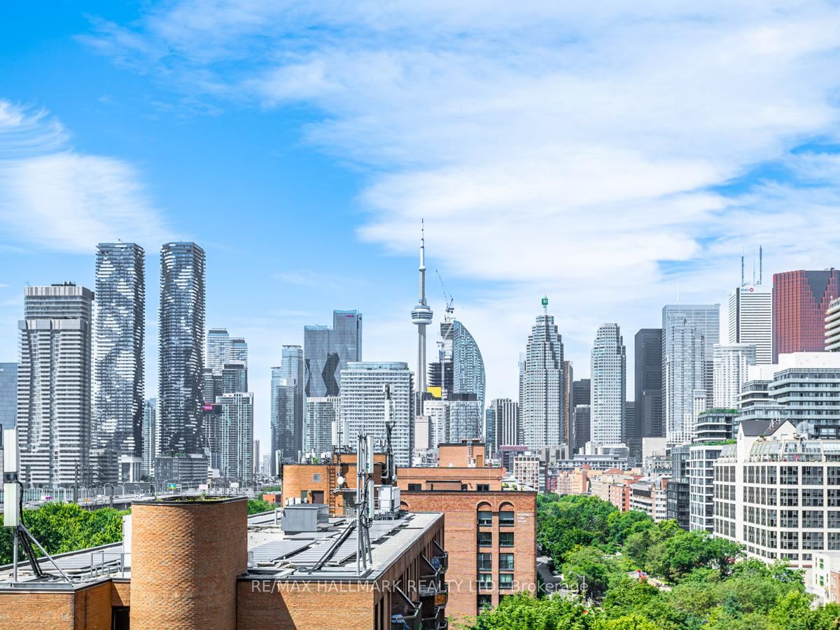 39 Parliament Street • #1102 • Toronto, ON photo 25