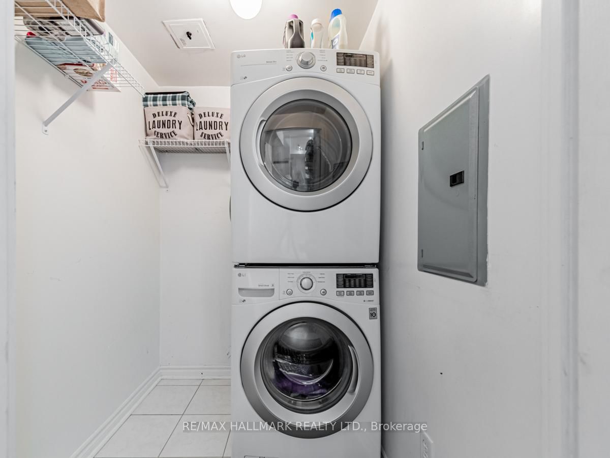 39 Parliament Street • #1102 • Toronto, ON photo 26