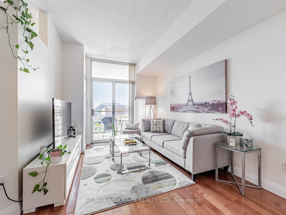 39 Parliament Street • #1102 • Toronto, ON photo 8