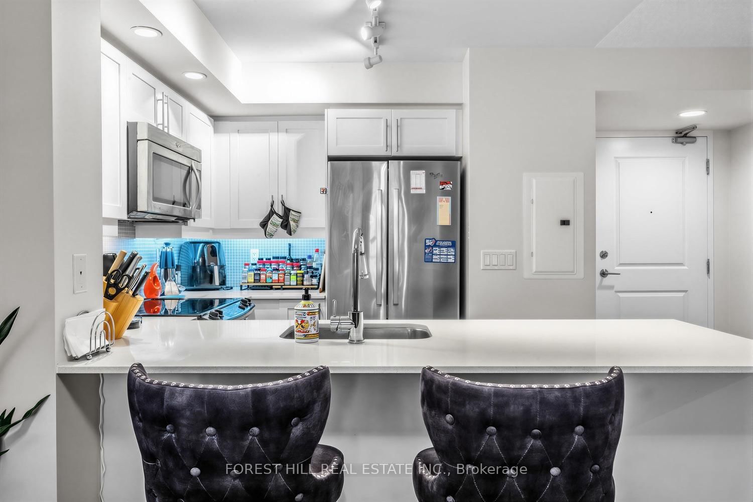 85 East Liberty Street • #913 • Toronto, ON photo 8