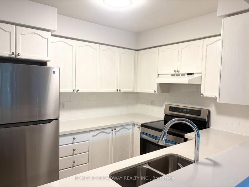 109 - 39 Pemberton Avenue