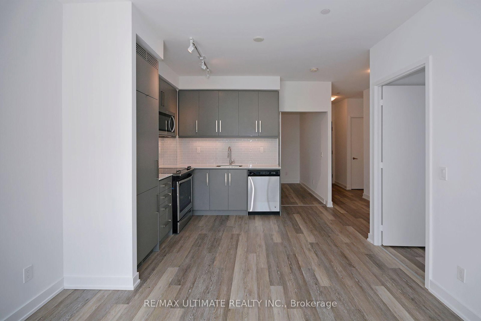 415 - 5180 Yonge Street, Toronto 5