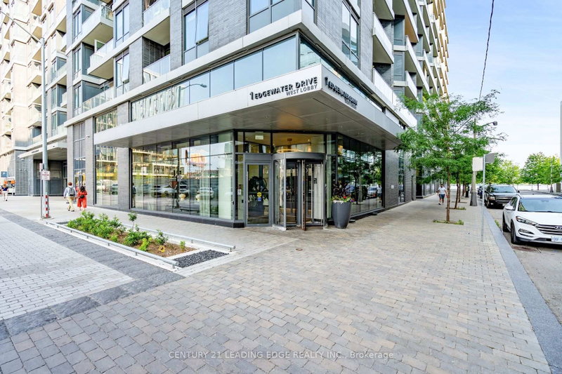 919 - 1 Edgewater Drive