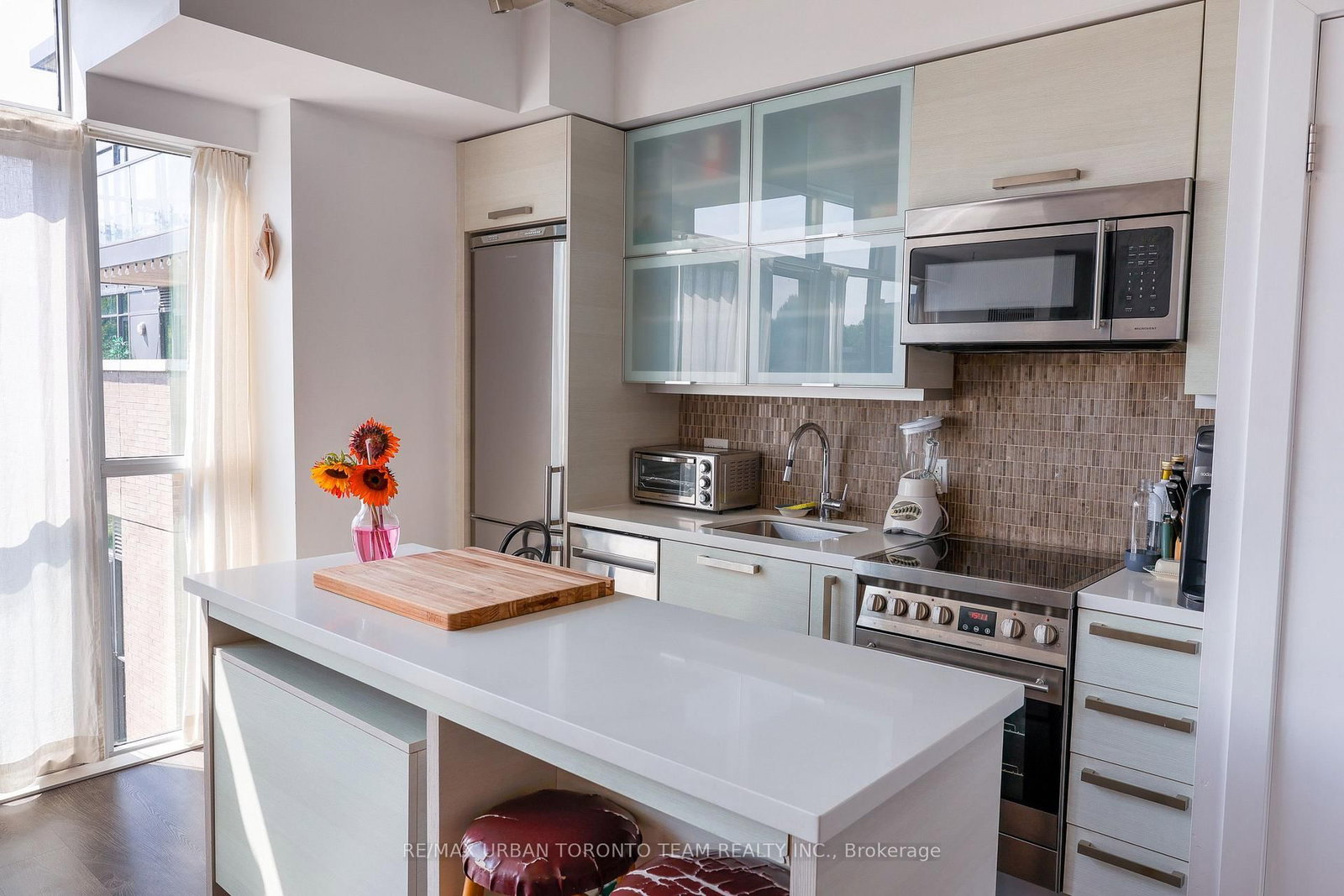 Condo for lease at 412-1205 Queen Street, Toronto, Ontario, M6K 0B9 - Little Portugal - MLS: C13683002