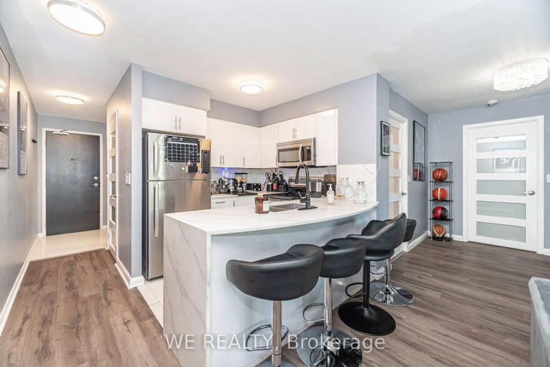 519 - 231 Fort York Boulevard