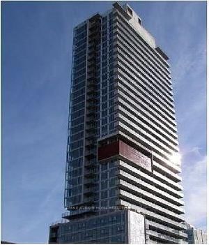 1808 - 375 King Street W