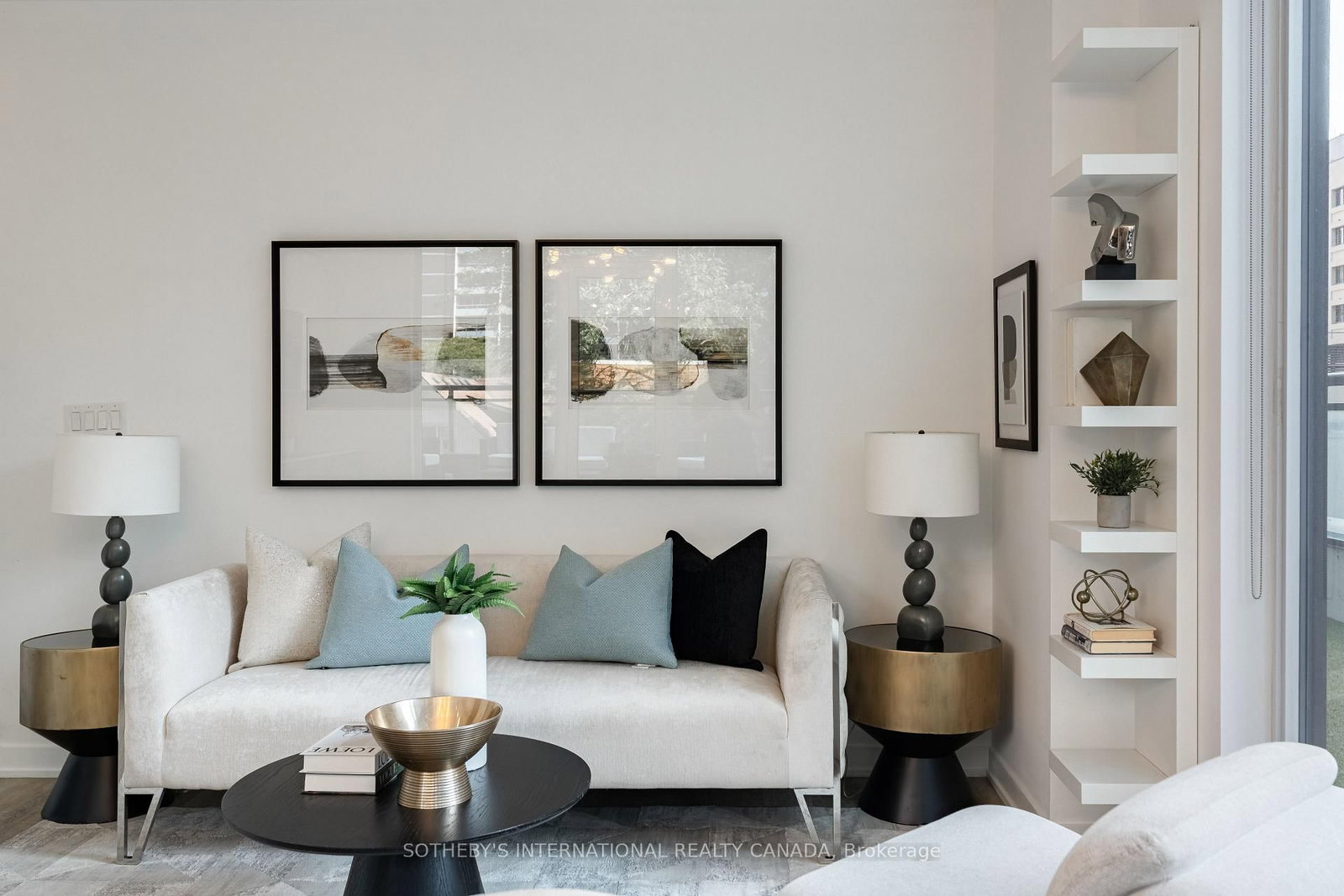 17 Dundonald Street • #302 • Toronto, ON photo 17