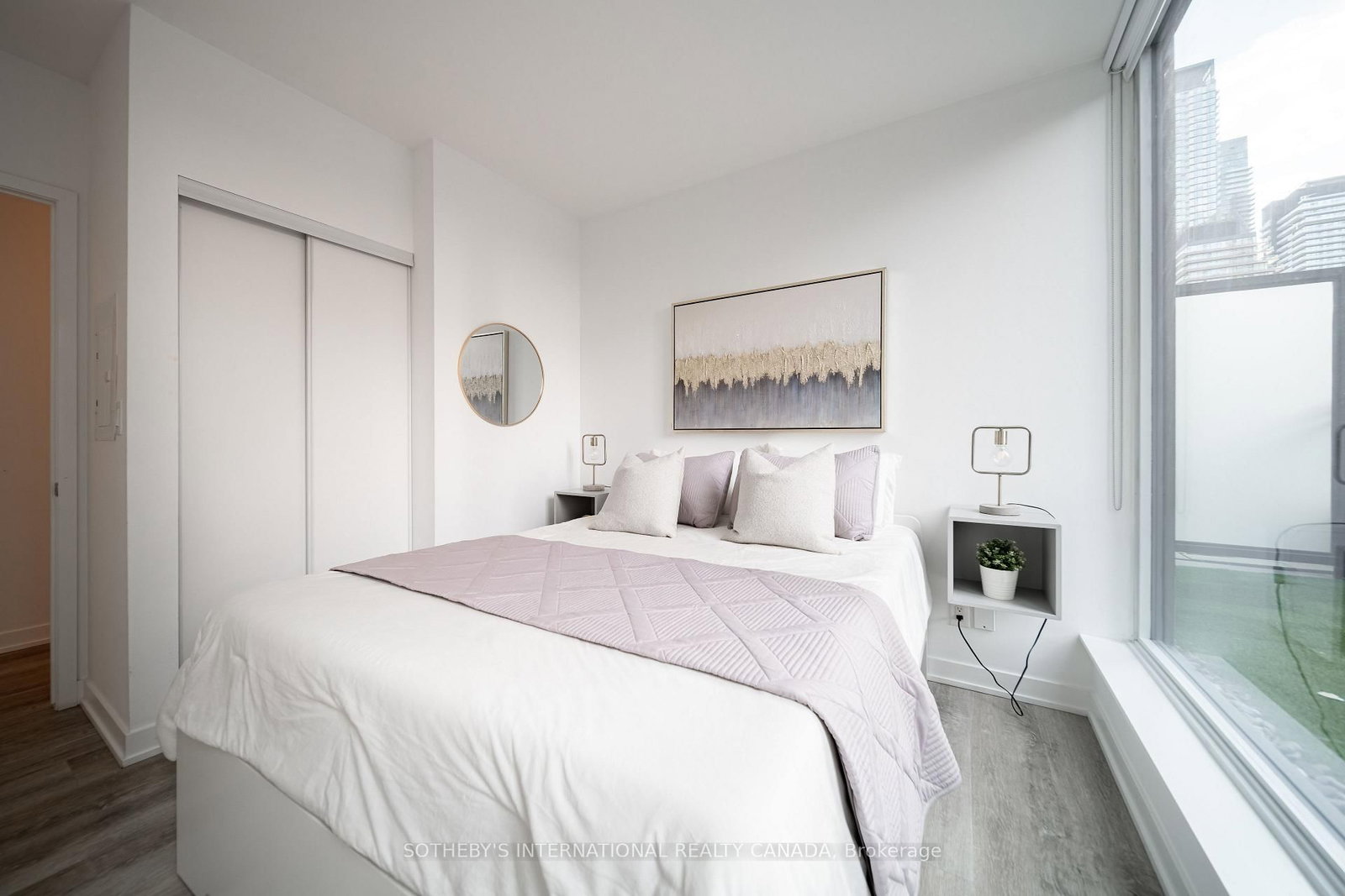 17 Dundonald Street • #302 • Toronto, ON photo 20