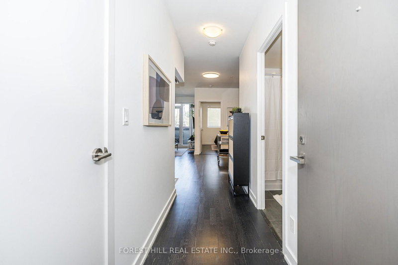202 - 501 St Clair Avenue W