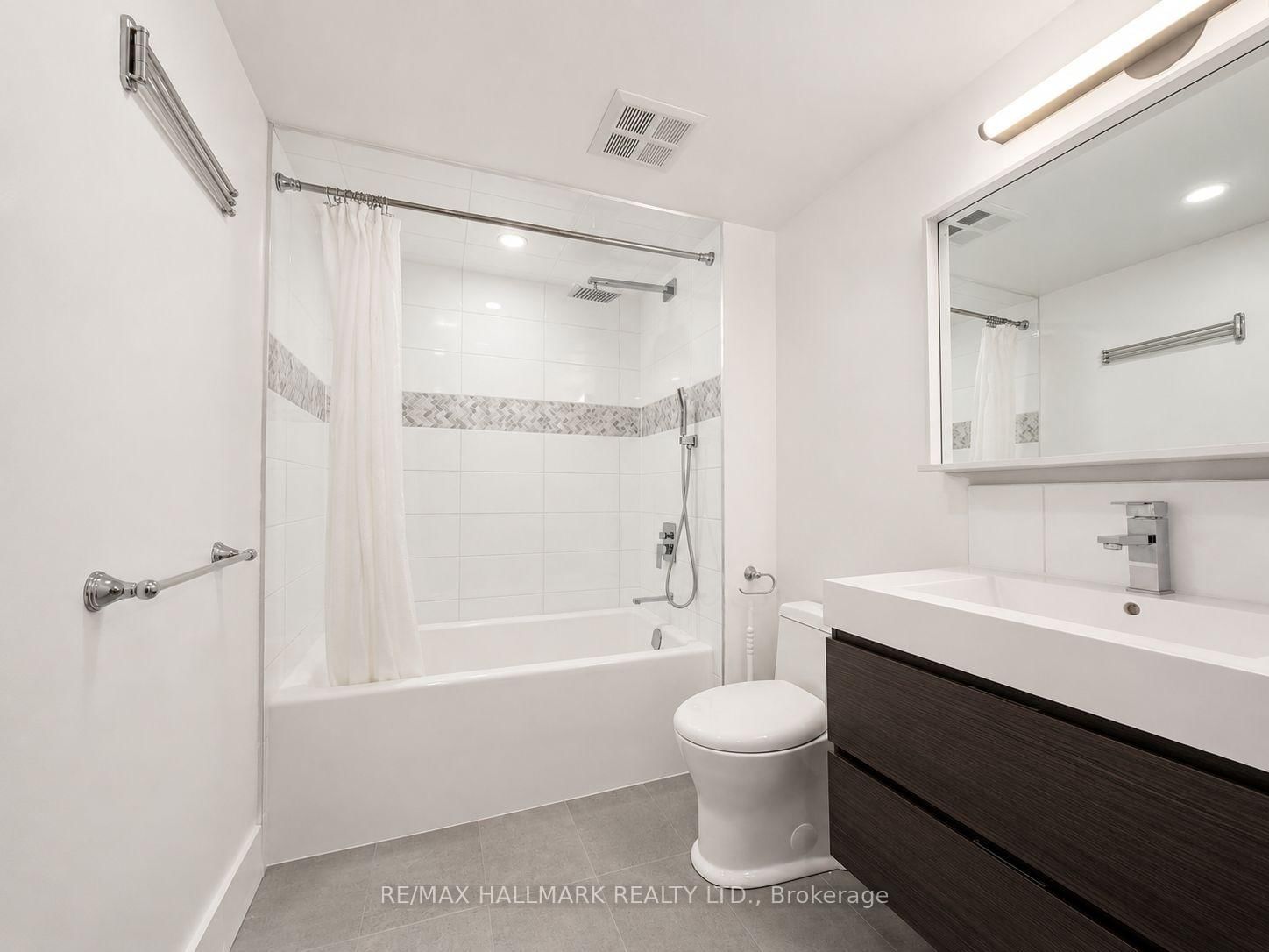 95 Lombard Street • #805 • Toronto, ON photo 23