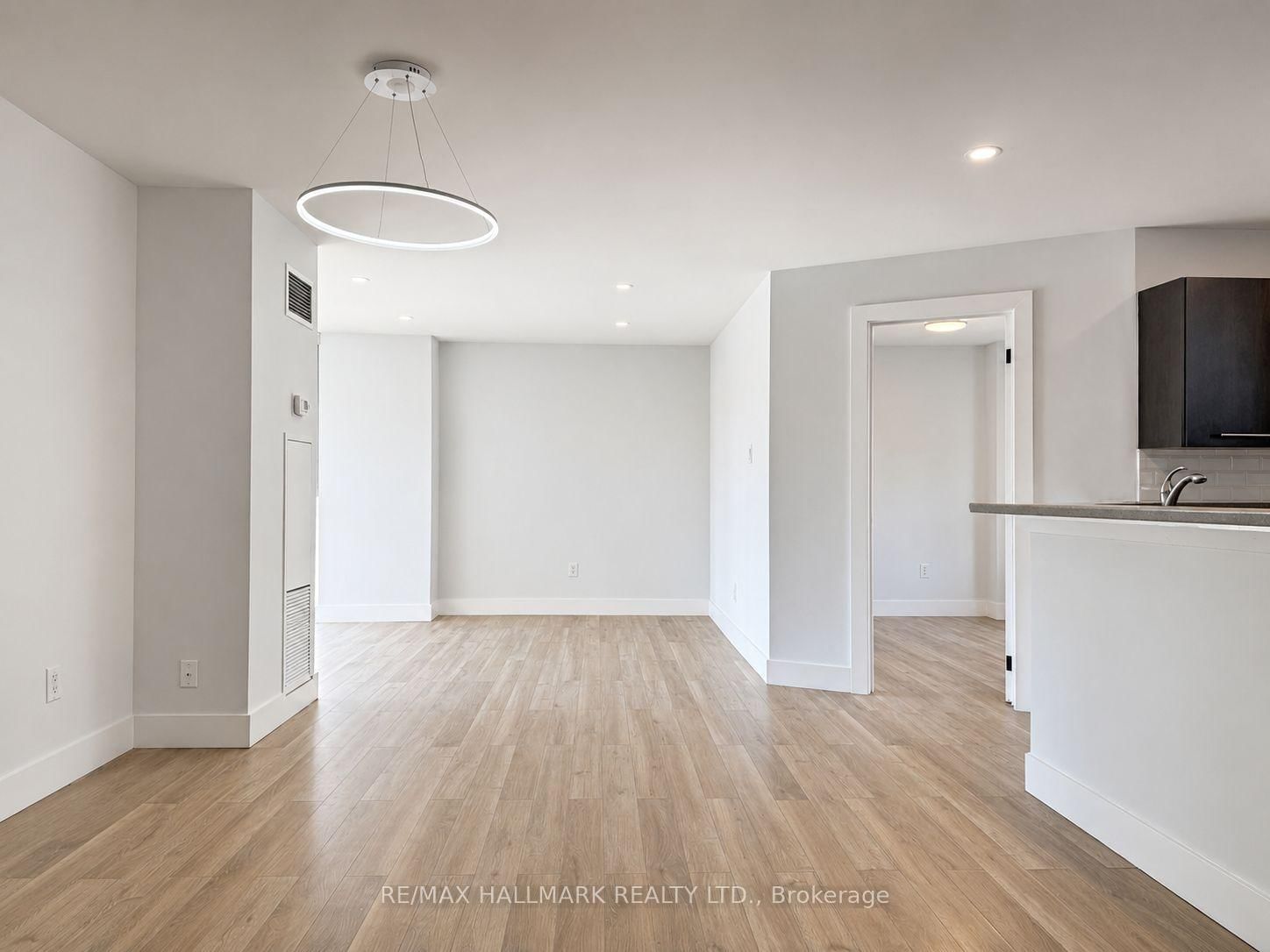 95 Lombard Street • #805 • Toronto, ON photo 6