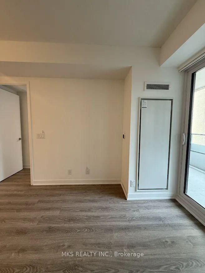 Room1