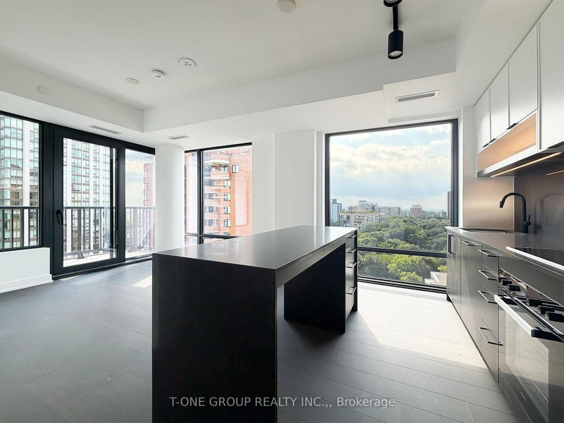 1706 - 91 Montclair Avenue