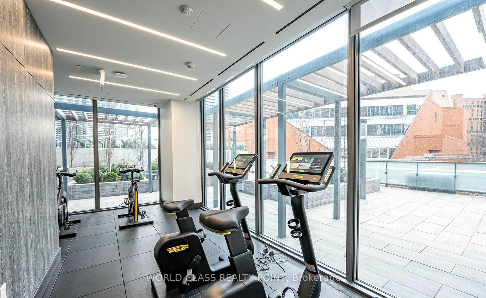 8 Cumberland Street • #2404 • Toronto, ON photo 27