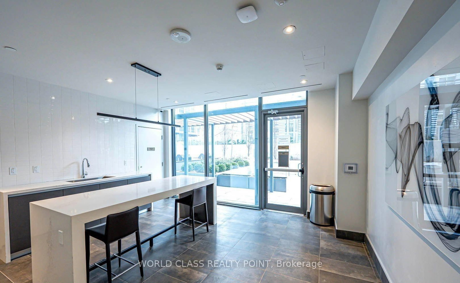 8 Cumberland Street • #2404 • Toronto, ON photo 29