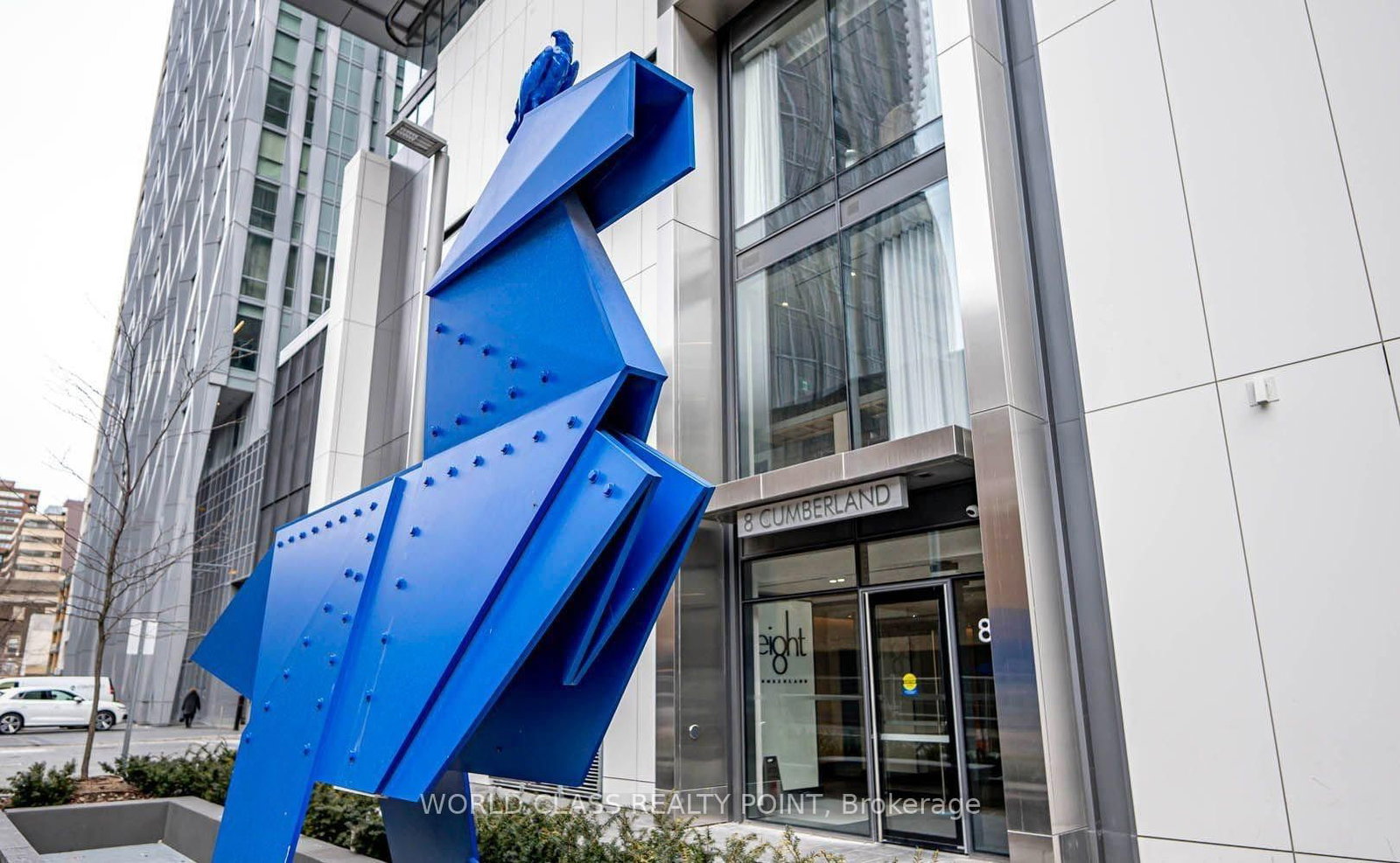 8 Cumberland Street • #2404 • Toronto, ON photo 32