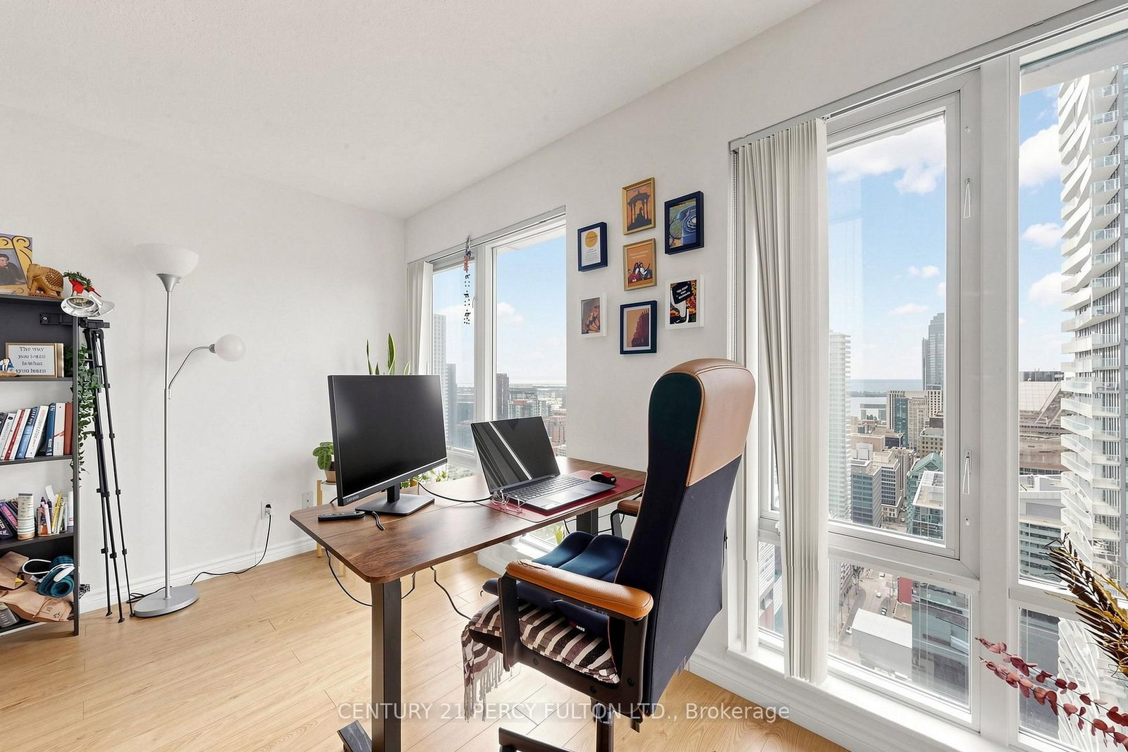 210 Victoria Street • #4106 • Toronto, ON photo 17