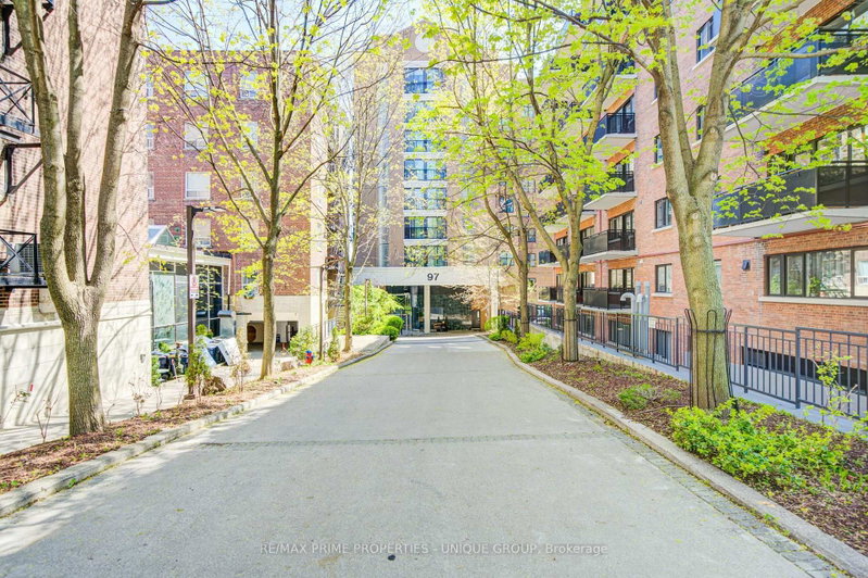 202 - 97 Lawton Boulevard