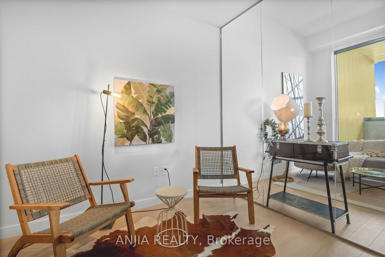 85 McMahon Drive • #TH607 • Toronto, ON photo 17