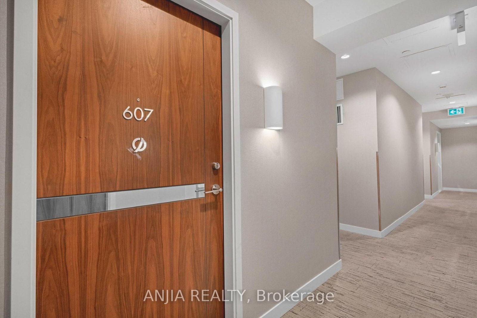 85 McMahon Drive • #TH607 • Toronto, ON photo 30