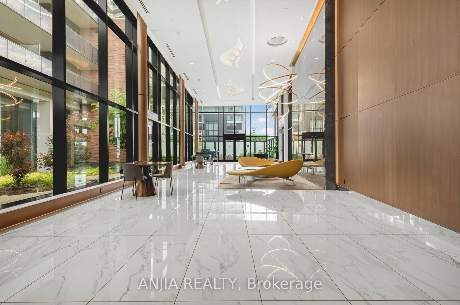 85 McMahon Drive • #TH607 • Toronto, ON photo 31
