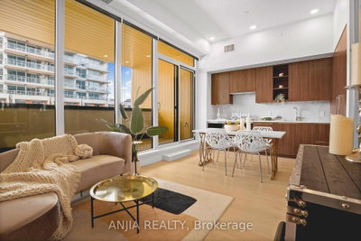 85 McMahon Drive • #TH607 • Toronto, ON photo 8