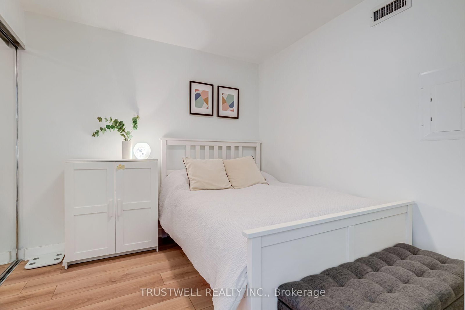 320 Richmond Street E • #712 • Toronto, ON photo 18