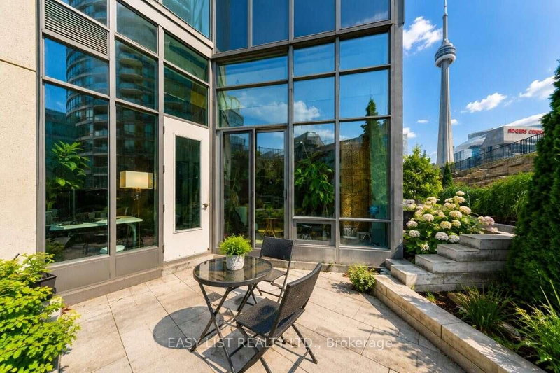 101 - 373 Front Street W
