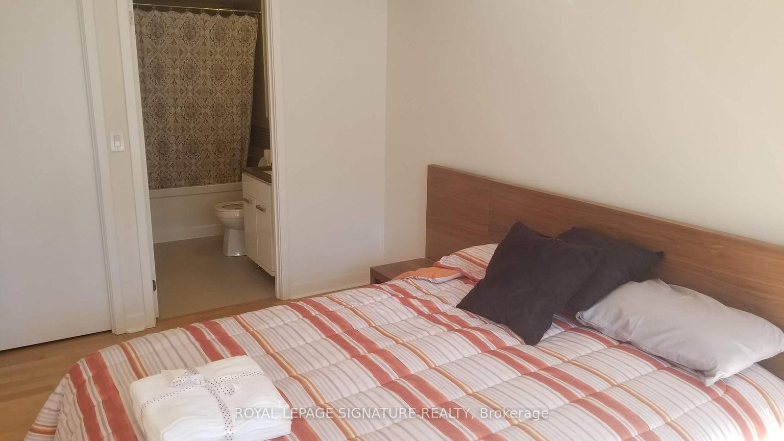 295 Adelaide Street W • #414 • Toronto, ON photo 12
