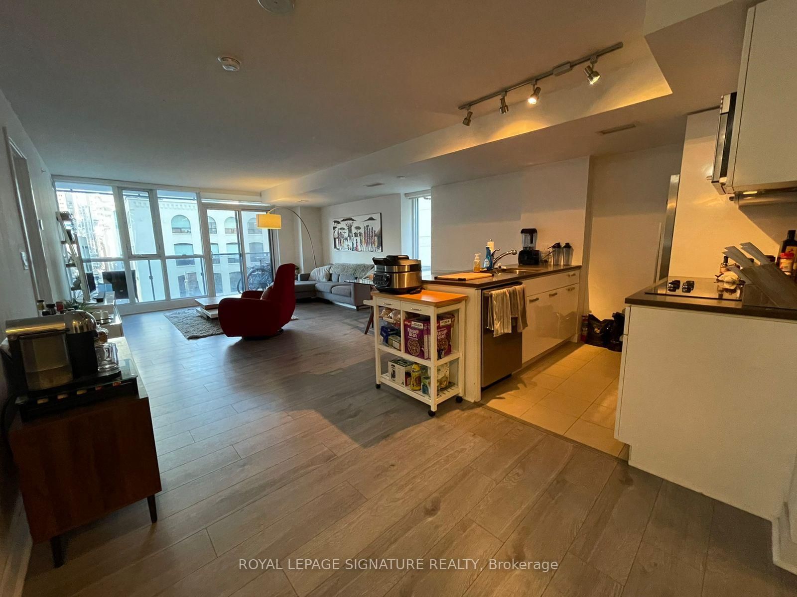 295 Adelaide Street W • #414 • Toronto, ON photo 13