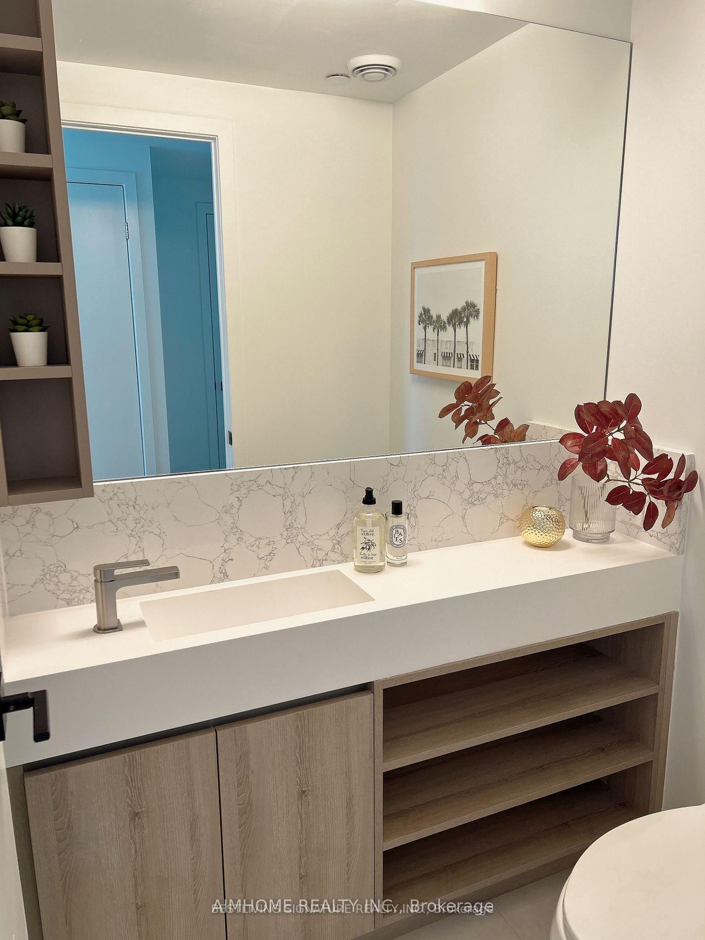 319 Jarvis Street • #1802 • Toronto, ON photo 14