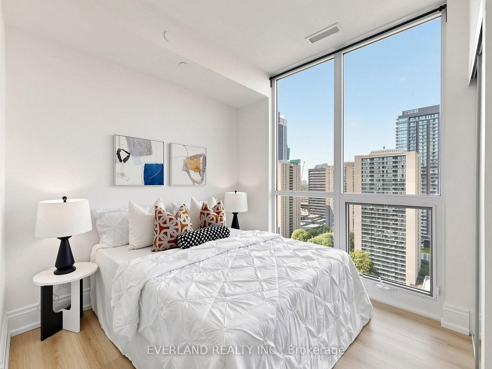 88 Sheppard Avenue E • #2307 • Toronto, ON photo 9