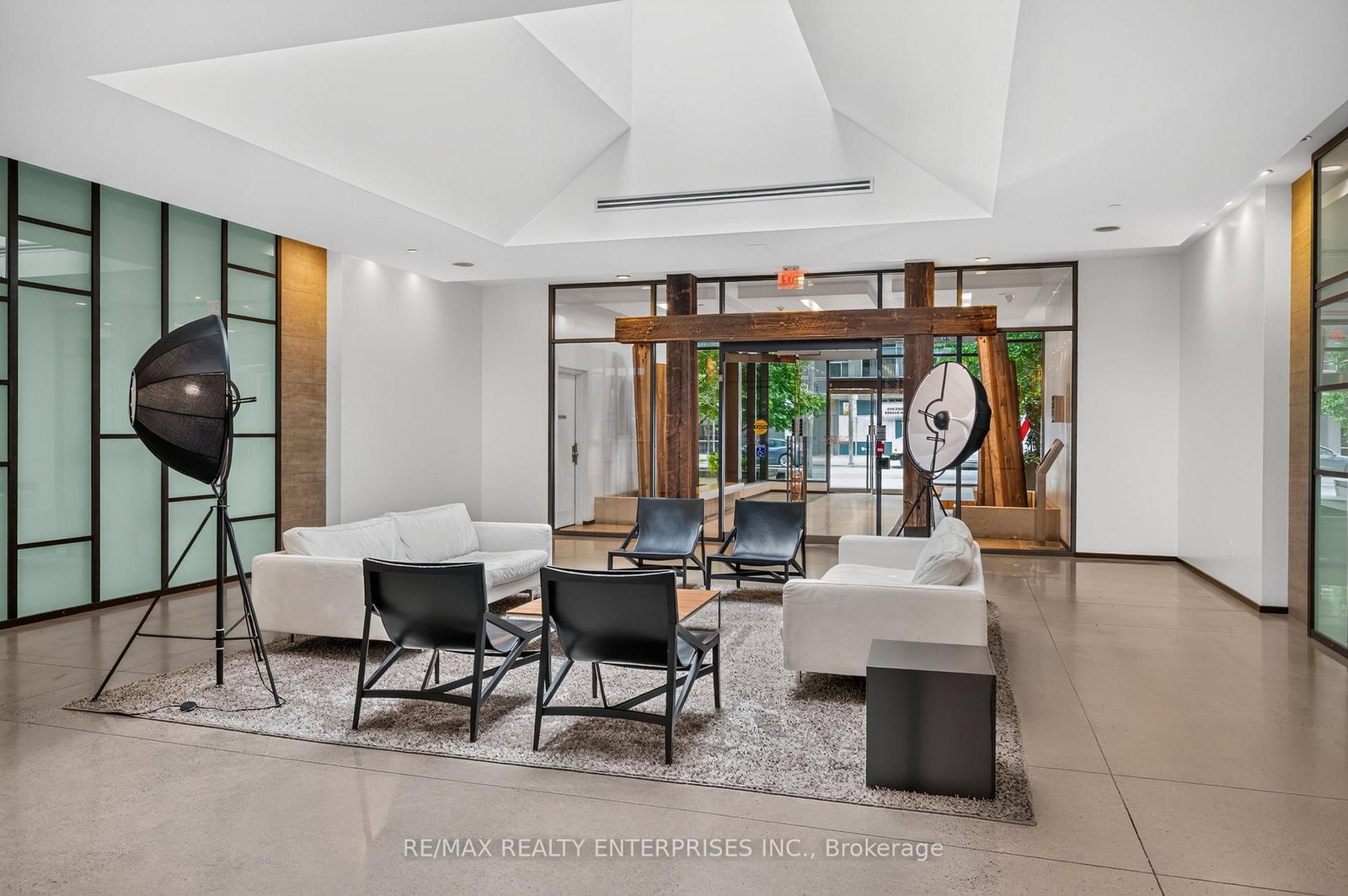 1030 King Street W • #942 • Toronto, ON photo 39