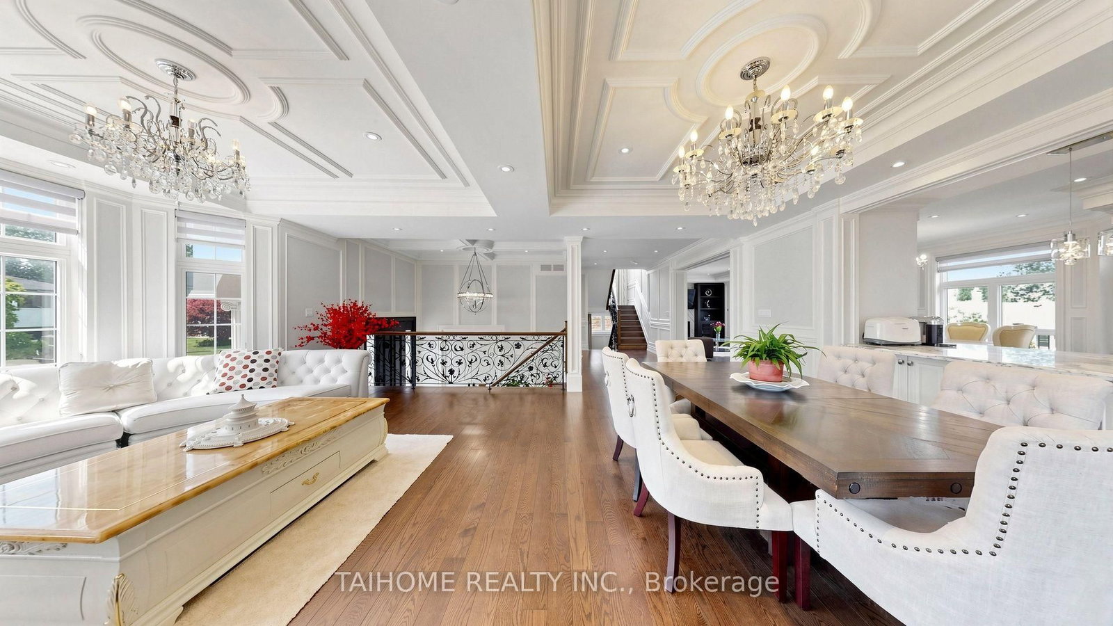 38 Foxwarren Drive • Toronto, ON photo 8
