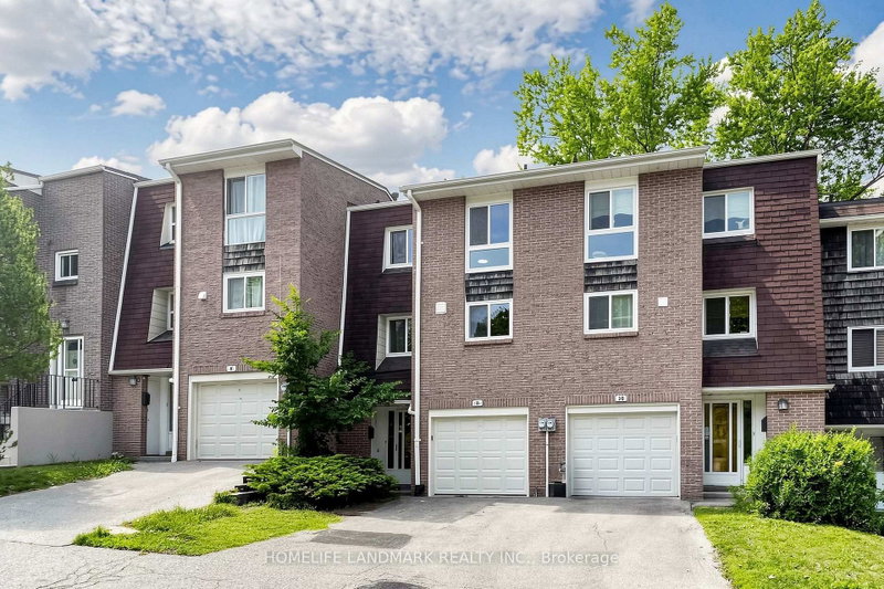 8 Rusty Crest Way