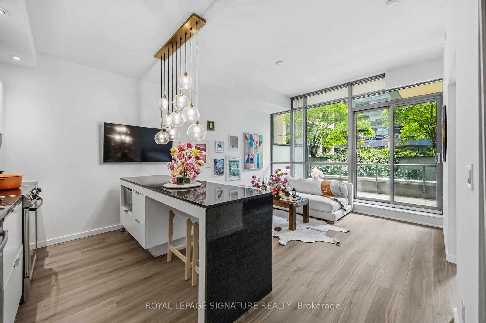 8 Charlotte Street • #202 • Toronto, ON photo 12