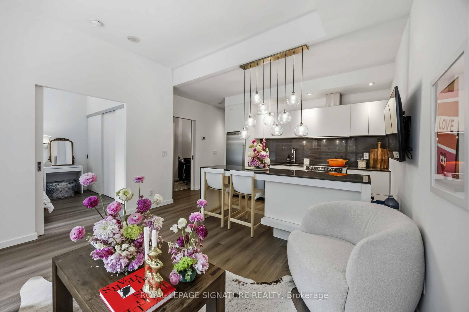8 Charlotte Street • #202 • Toronto, ON photo 15