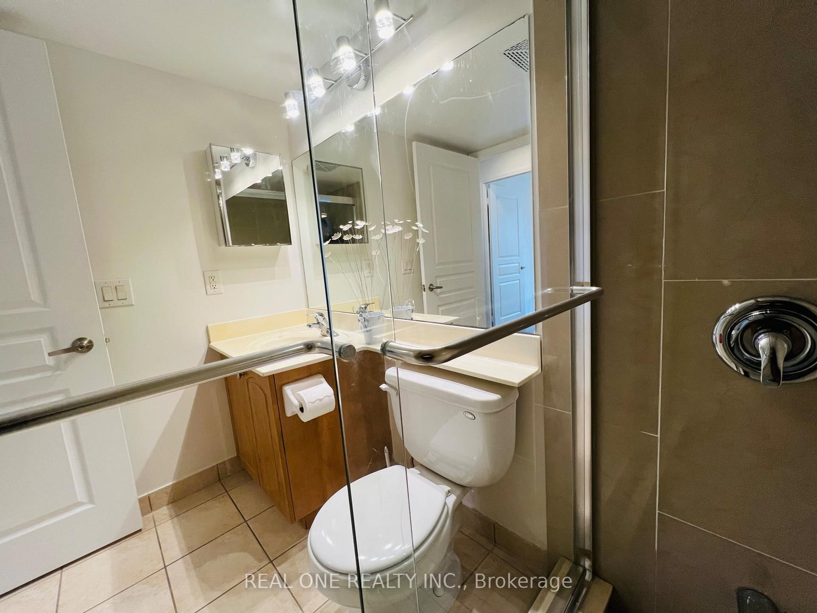 503 Beecroft Road • #801 • Toronto, ON photo 25