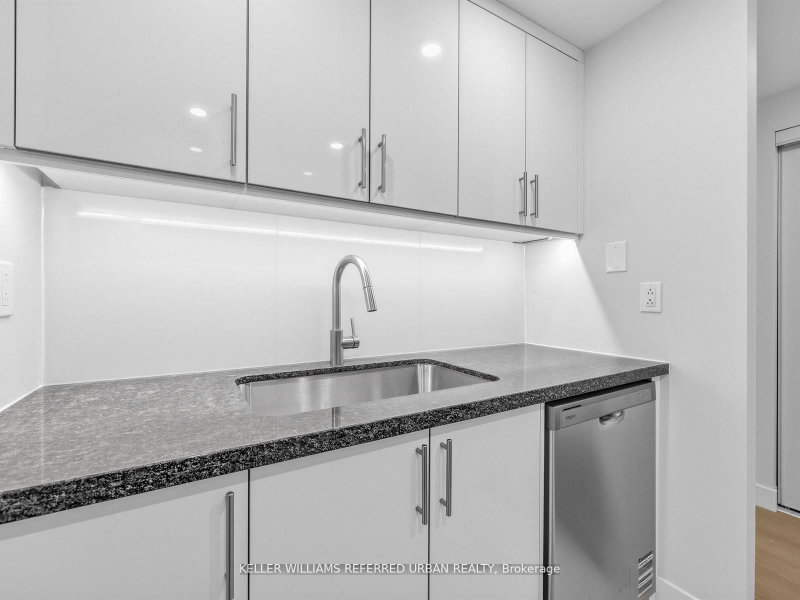 7 Bishop Toronto,ON M2M 4J4 — Photo 25