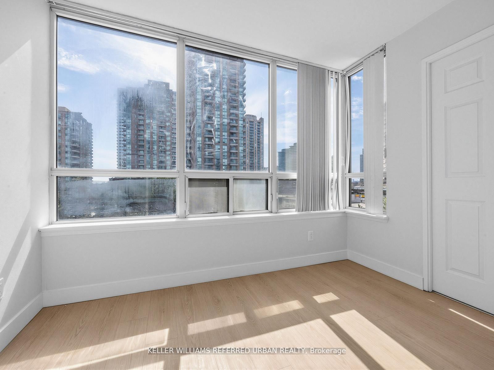 7 Bishop Avenue • #501 • Toronto, ON photo 18