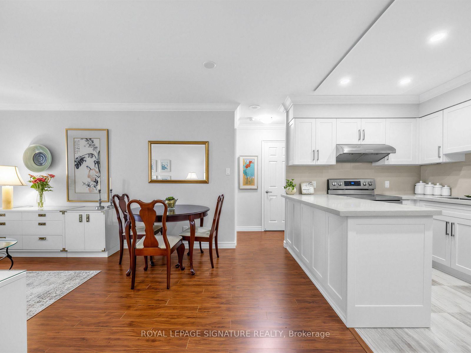 256 Doris Avenue • #1711 • Toronto, ON photo 13