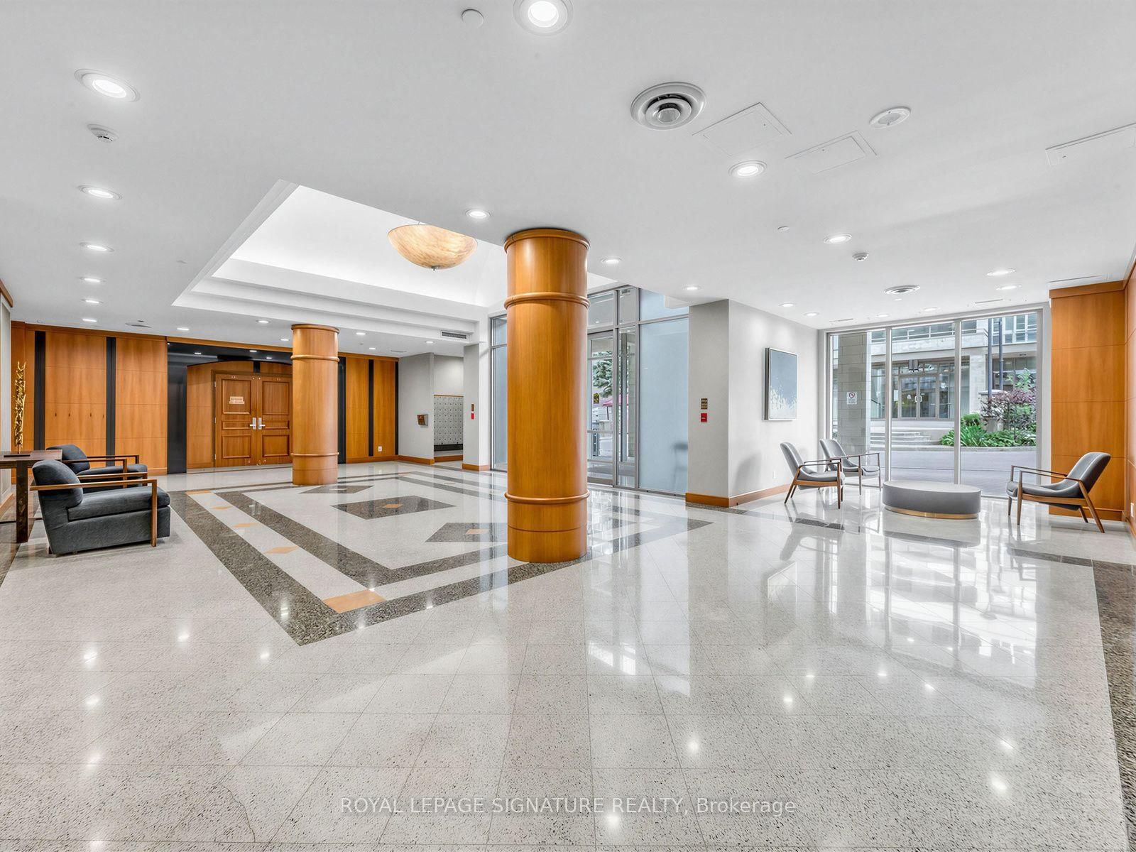 256 Doris Avenue • #1711 • Toronto, ON photo 23