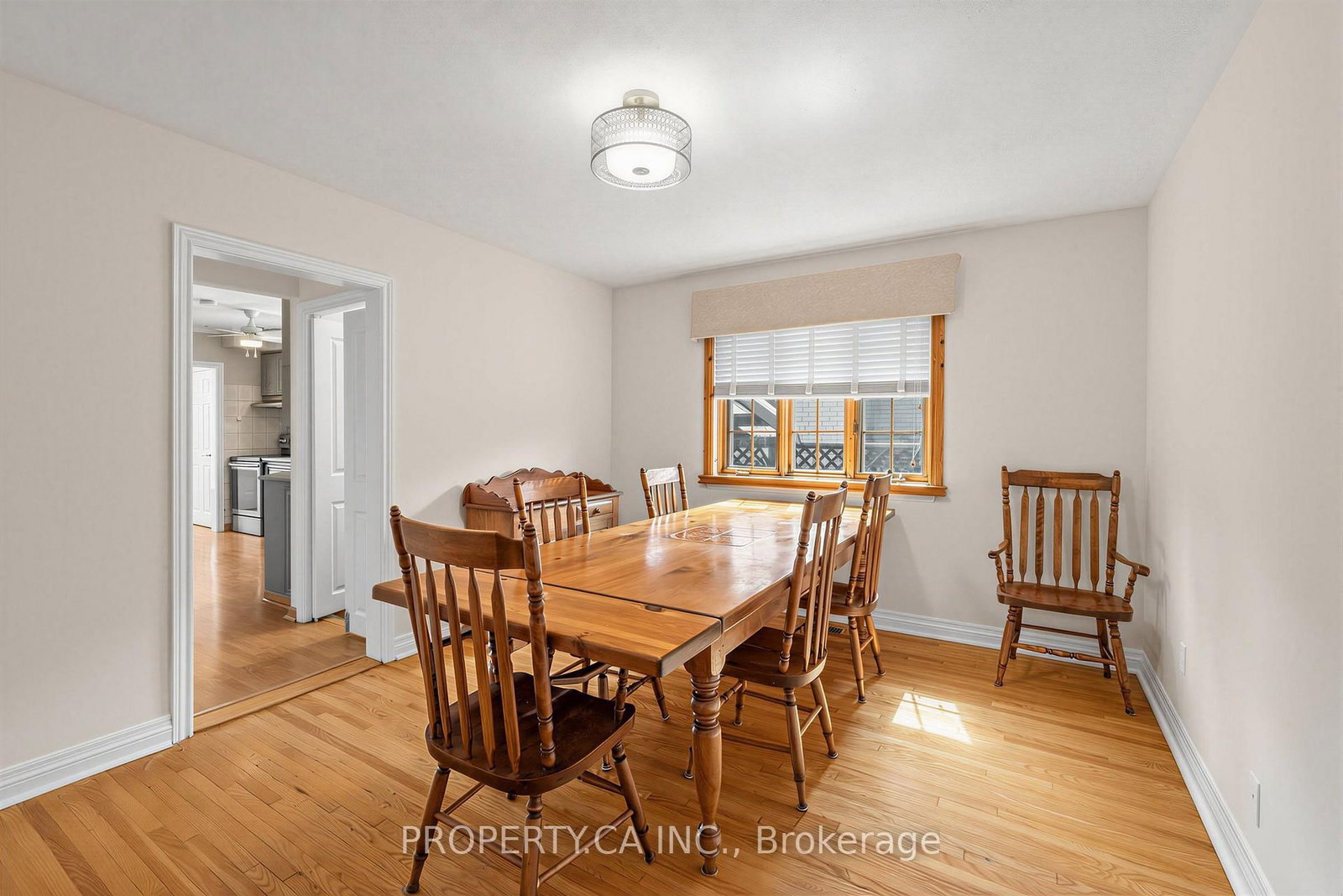 48 Santa Barbara Road • Toronto, ON photo 9