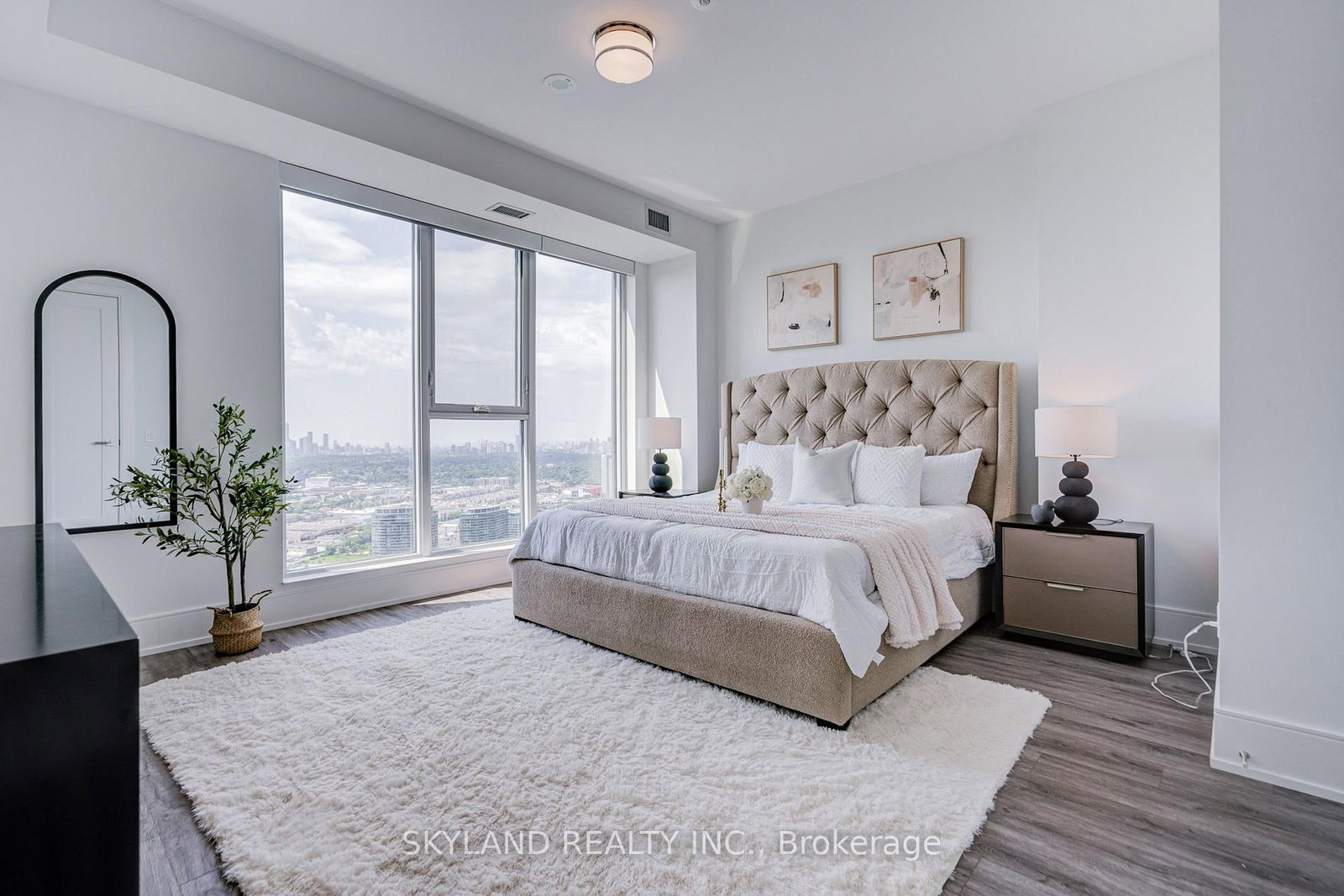 30 Inn On The Park Drive • #PH 09 • Toronto, ON photo 22