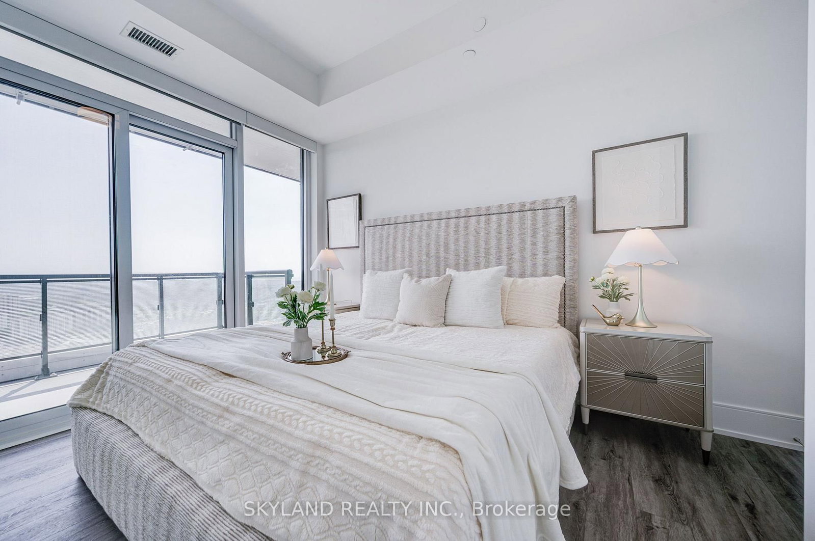30 Inn On The Park Drive • #PH 09 • Toronto, ON photo 30
