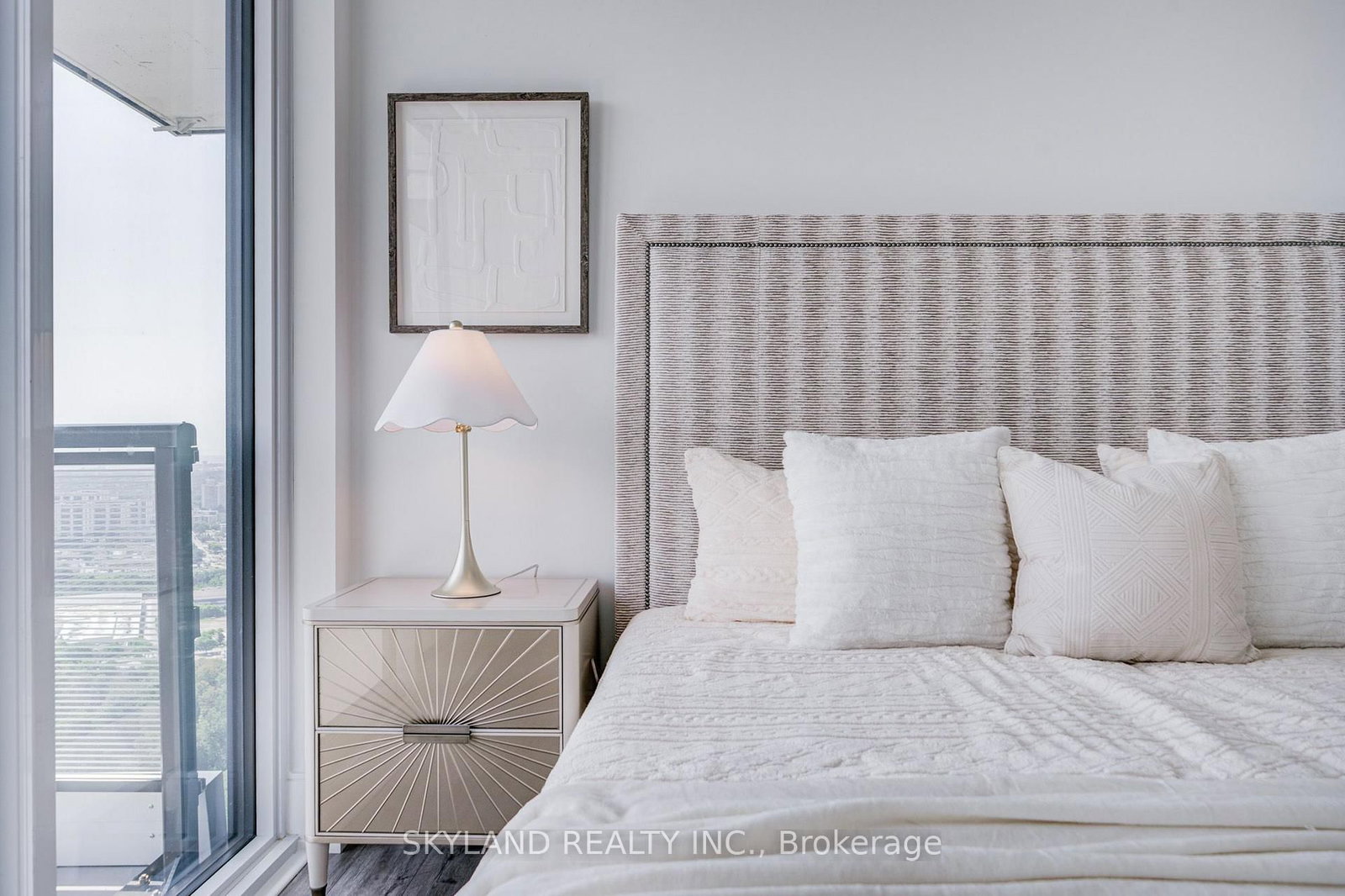 30 Inn On The Park Drive • #PH 09 • Toronto, ON photo 31