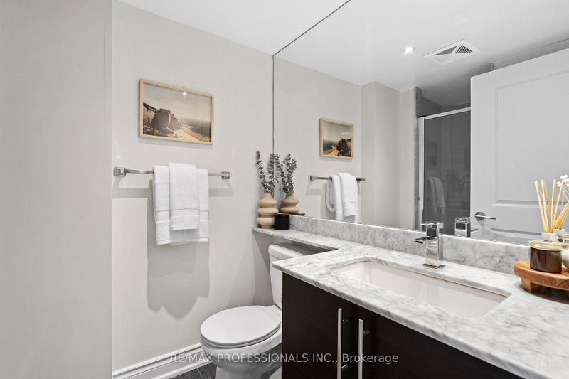 909 - 125 Western Battery Road