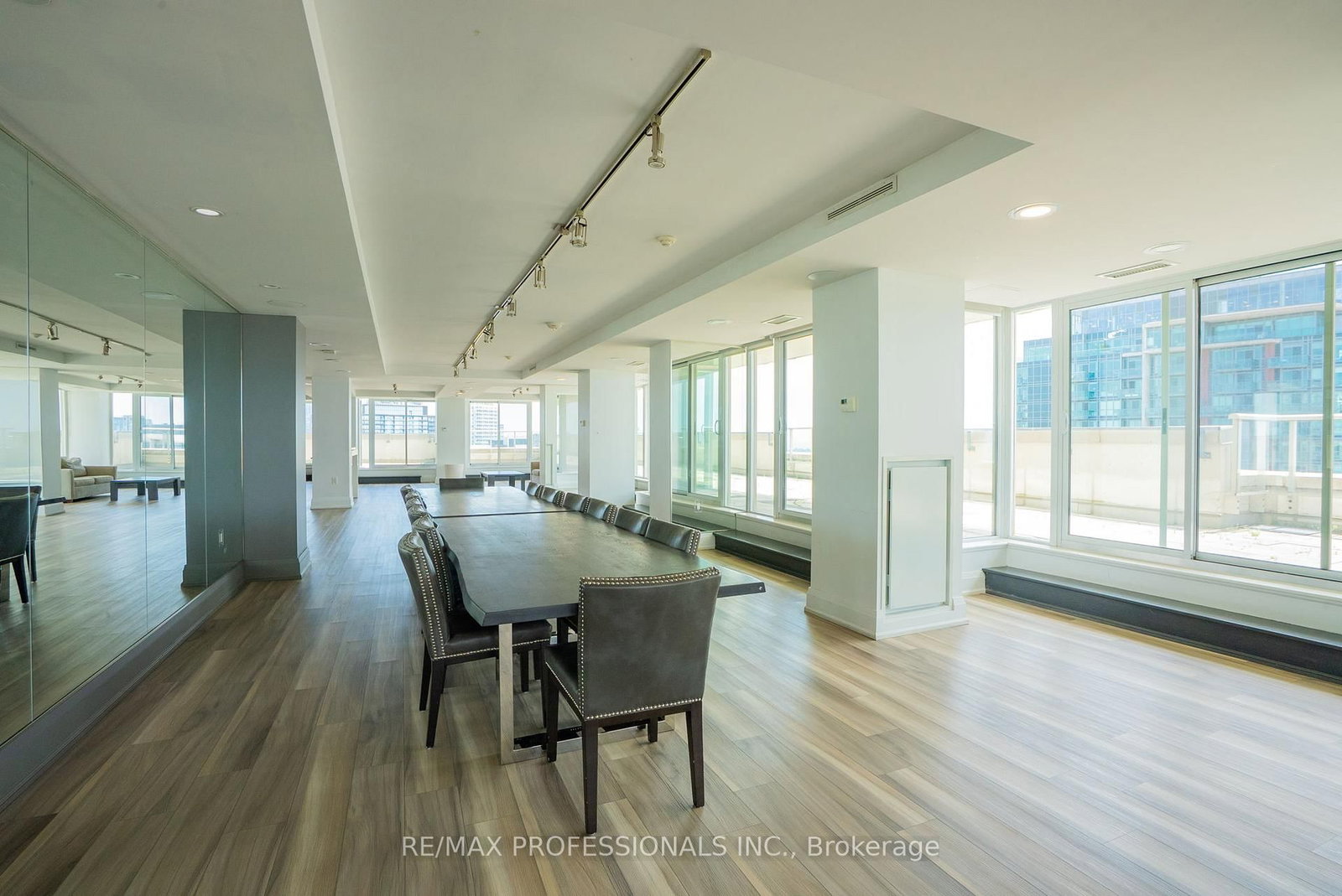 125 Western Battery Road • #909 • Toronto, ON photo 34