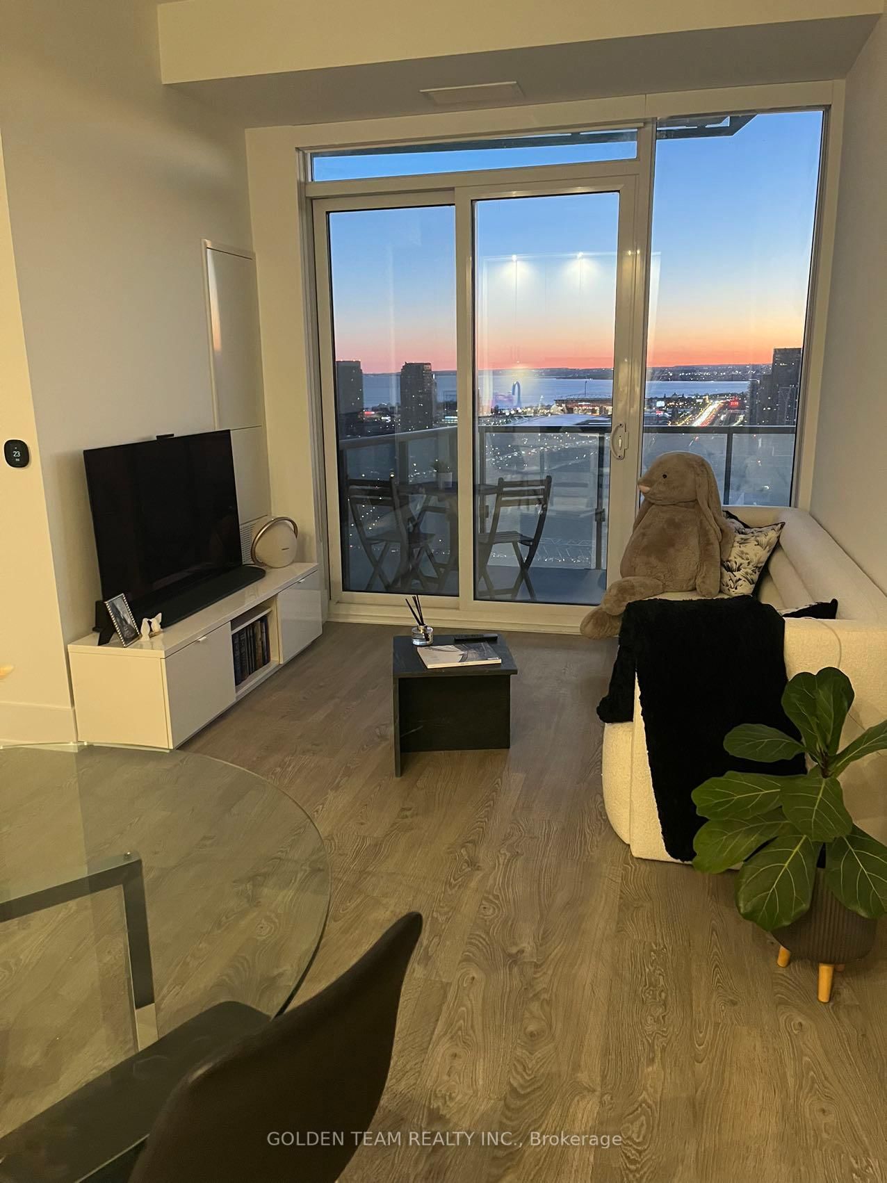 2815 (2nd Bedroom) - 470 Front Street W, Toronto 2