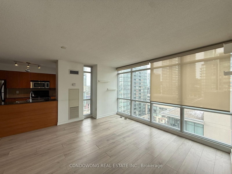 1206 - 11 Brunel Court